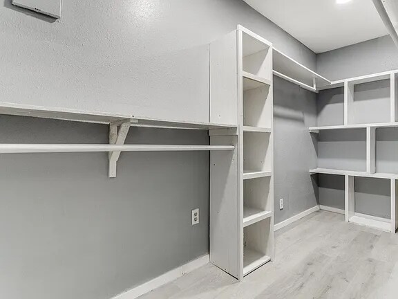 Building Photo - 5539 Co Rd 928