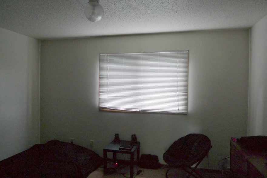 Building Photo - 2601 Westwinds Dr