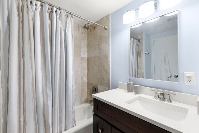 Building Photo - 58 N Collier Blvd