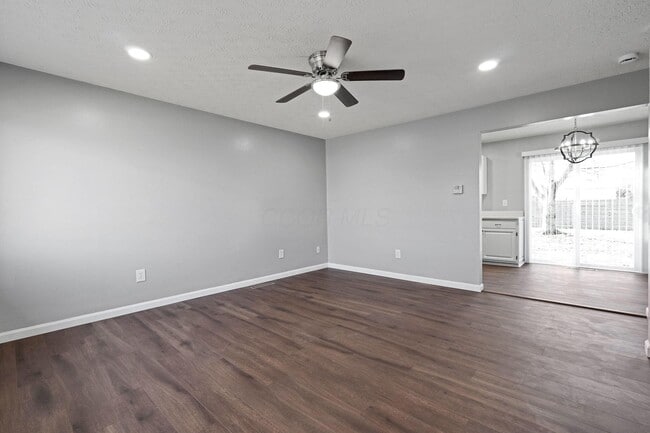 Building Photo - 199 N Spring Rd