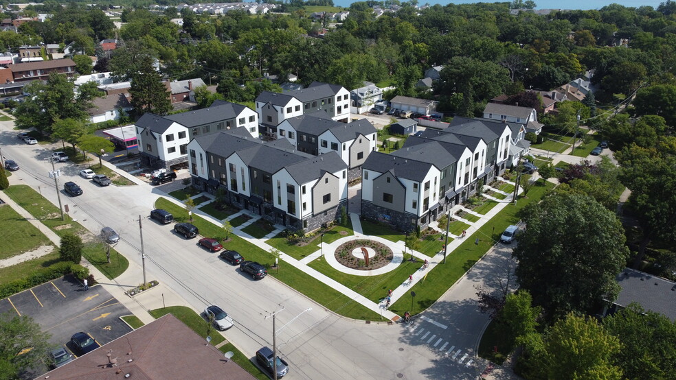 Building Photo - Bloom Street Townhomes - 425 Bloom St