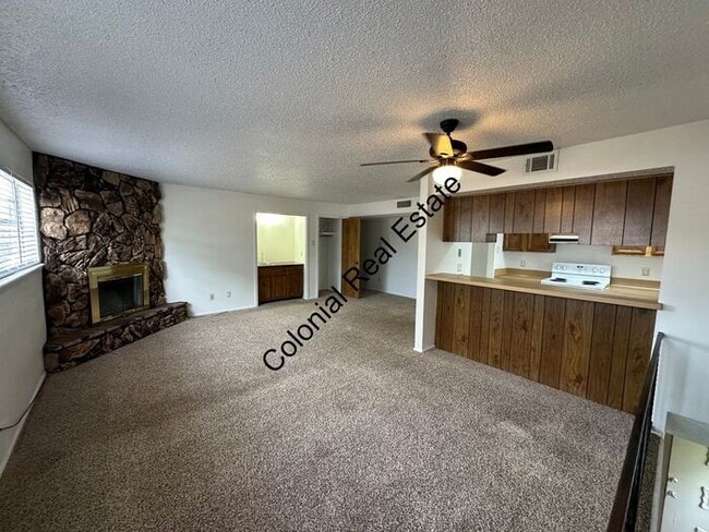 Building Photo - 2 story condo