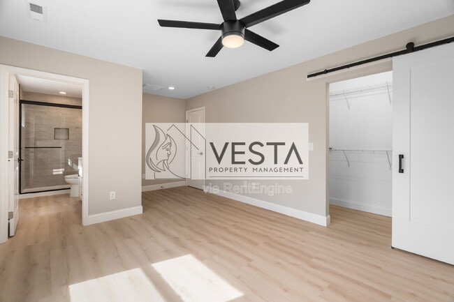 Building Photo - 110 Deaver Park Cir