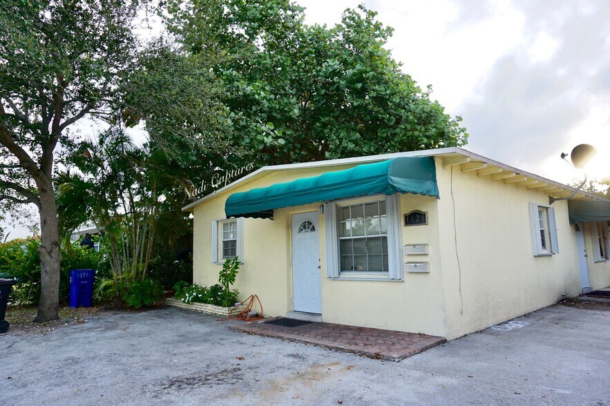 Building Photo - 1421 N Andrews Ave