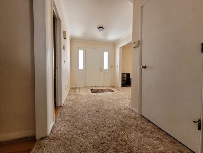 Building Photo - 45 Kenilworth Rd