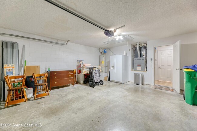 Building Photo - 4540 Bellaluna Dr