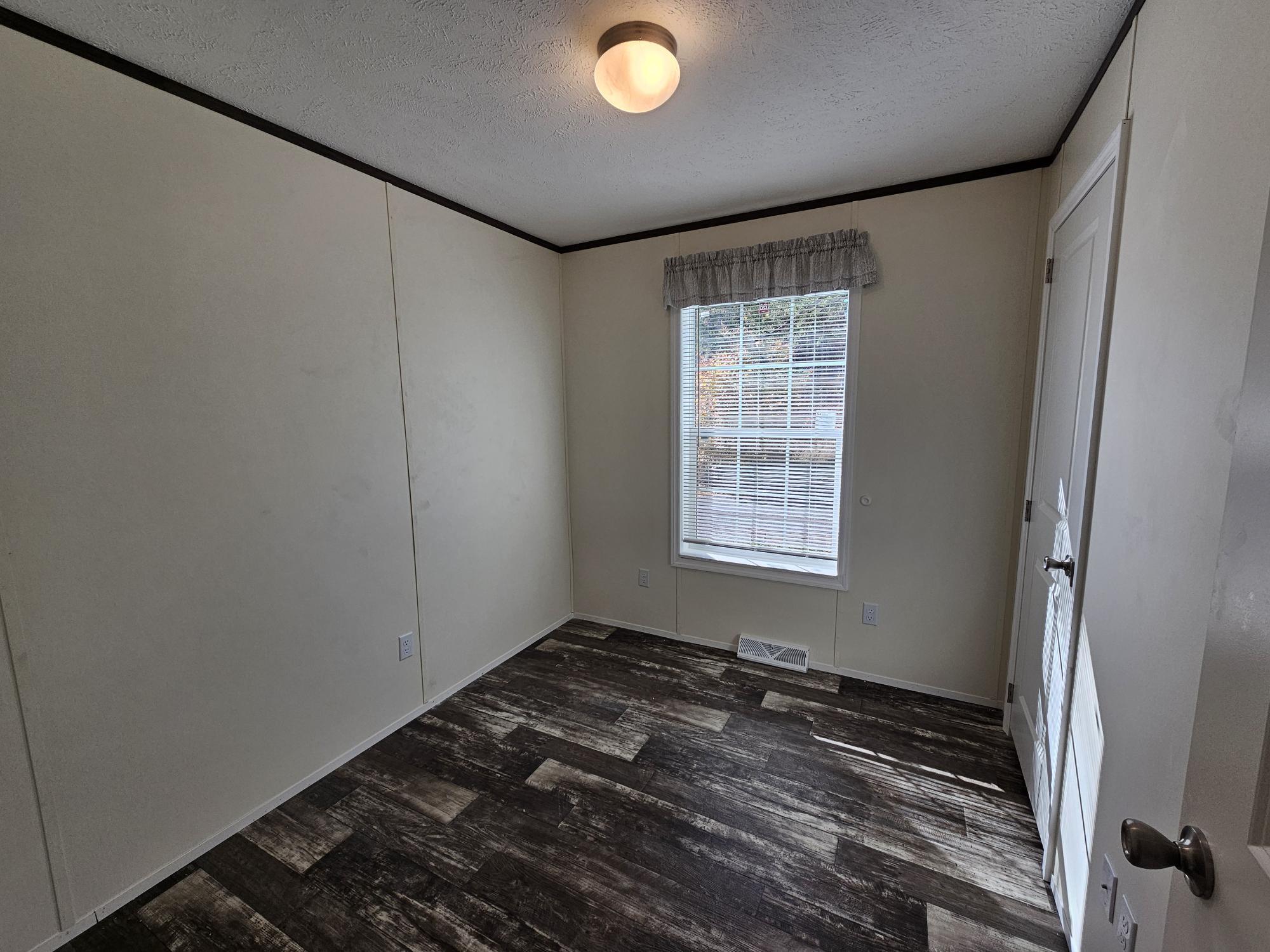 Building Photo - 52 Mapledale Acres