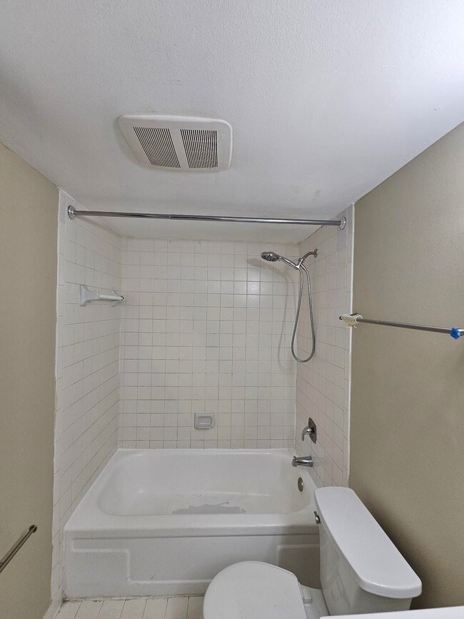 Building Photo - 1720 N Congress Ave