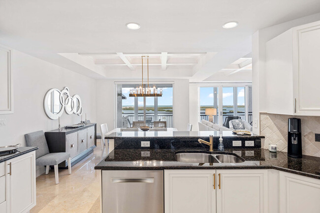 Building Photo - 4951 Bonita Bay Blvd