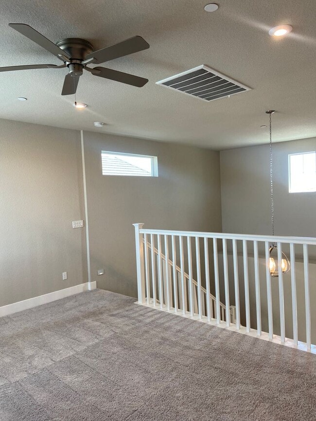 Building Photo - El Dorado Hills  - Saratoga Estates, Gated Community. 4 Bdrm, 3 Bath