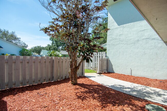 Building Photo - 431 Jupiter Lakes Blvd
