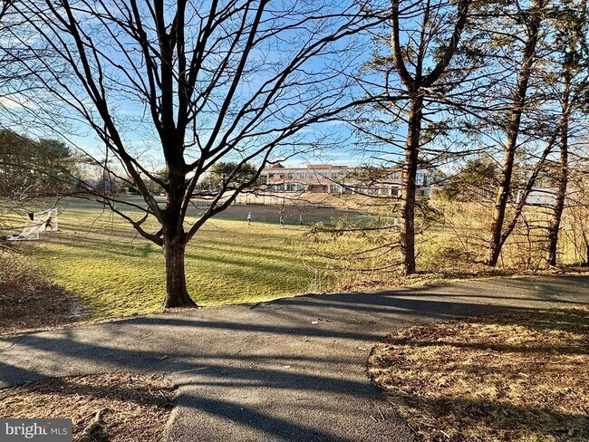 Building Photo - 12901 Churchill Ridge Cir