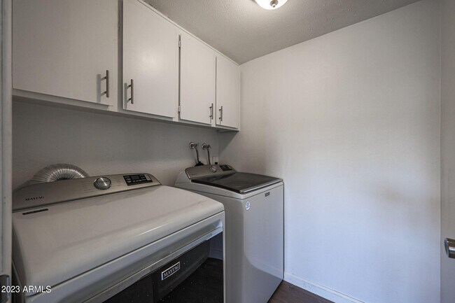 Building Photo - 3868 N 30th St