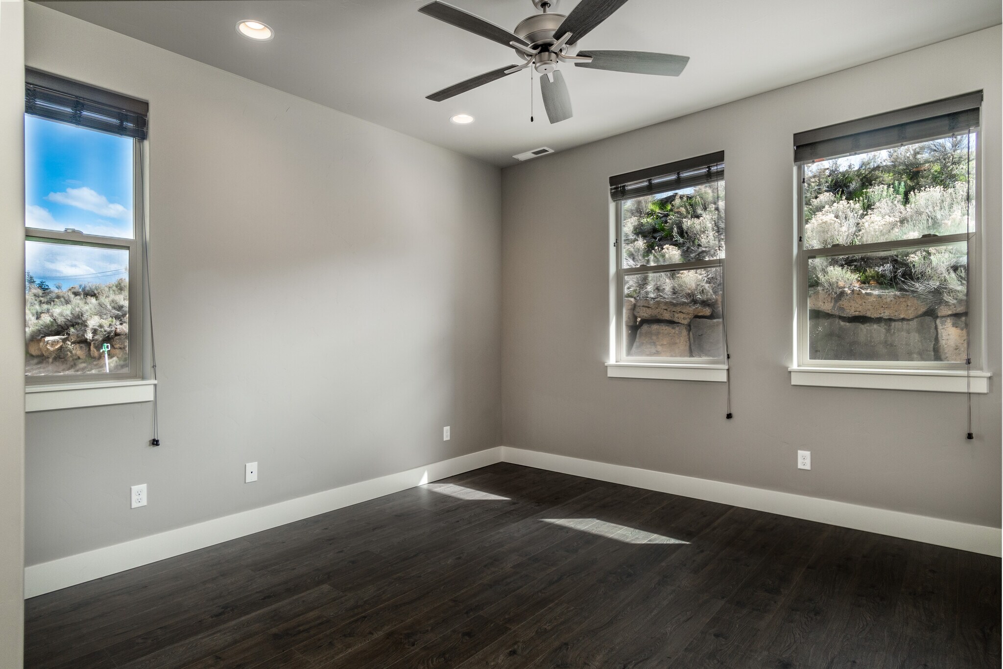 Building Photo - 20500 Empire Ave