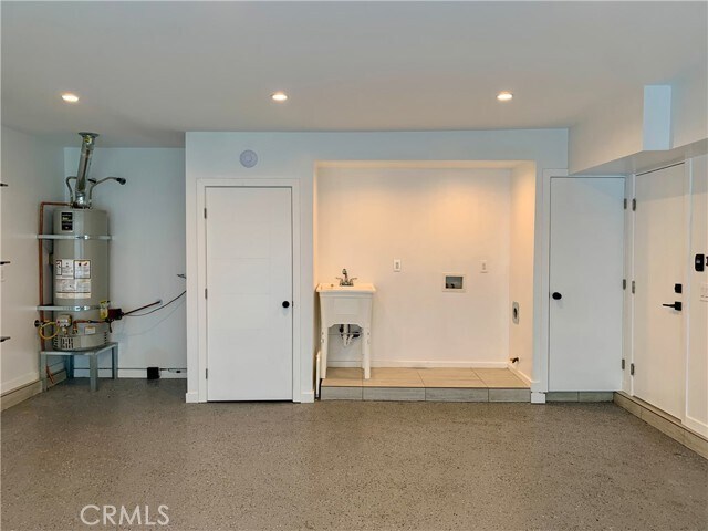 Building Photo - 7811 Electra Dr