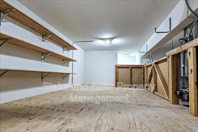 Building Photo - 7981 SW Kelso Ct