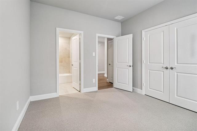 Building Photo - 407 Stagg St