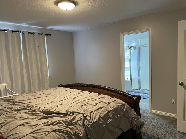 Building Photo - 6115 S City Vistas Wy