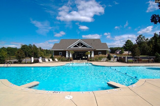 Building Photo - 414 Tulip Way