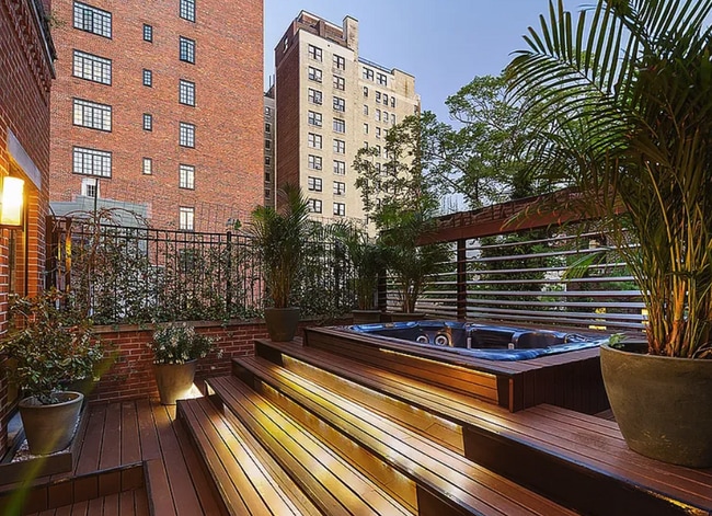 Building Photo - Featured in Architectural Digest, The Observer, and House Beautiful, this one-of-a-kind Washingto...