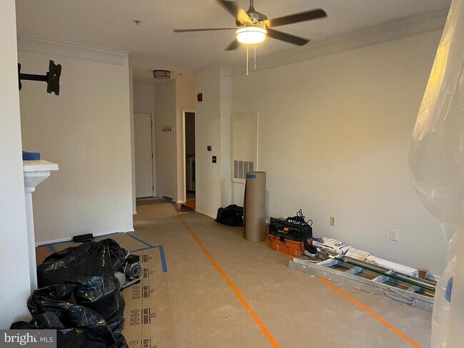 Building Photo - 1530 Spring Gate Dr.