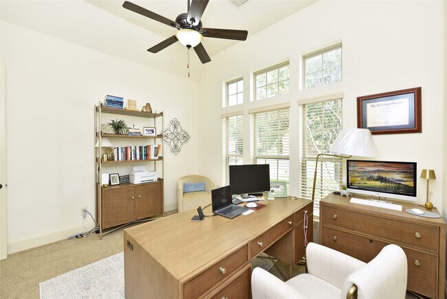 Building Photo - 13117 Stoneleigh Terrace Dr