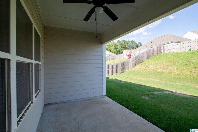 Building Photo - 1068 Aronimink Dr