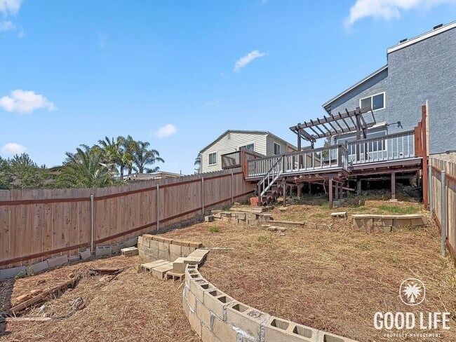 Building Photo - Sophisticated 2BD/2.5BA City Heights Home with Private Deck, Canyon Views & Soaking Tub