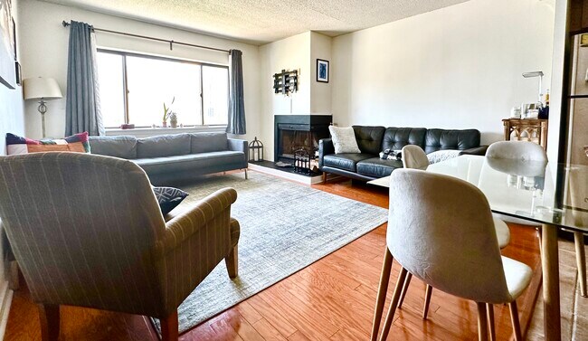 Primary Photo - 530 S 2nd St