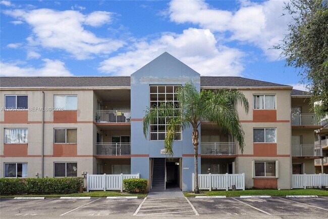 Building Photo - 18840 NW 57th Ave