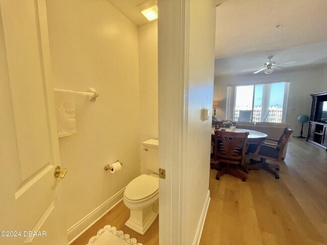 Building Photo - Furnished Harbour Village Condo!