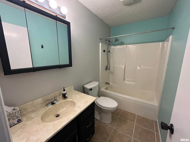 Building Photo - 205 Appomattox Dr