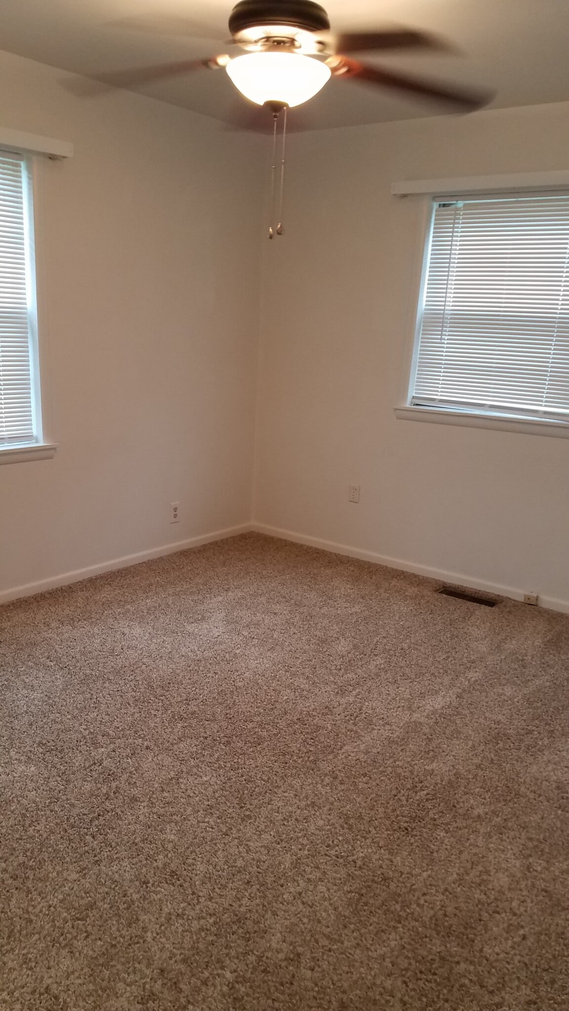 Two spare rooms with same dimensions on the south end. - 605 Bennett