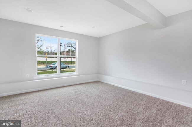 Building Photo - 1015 Harbour Dr