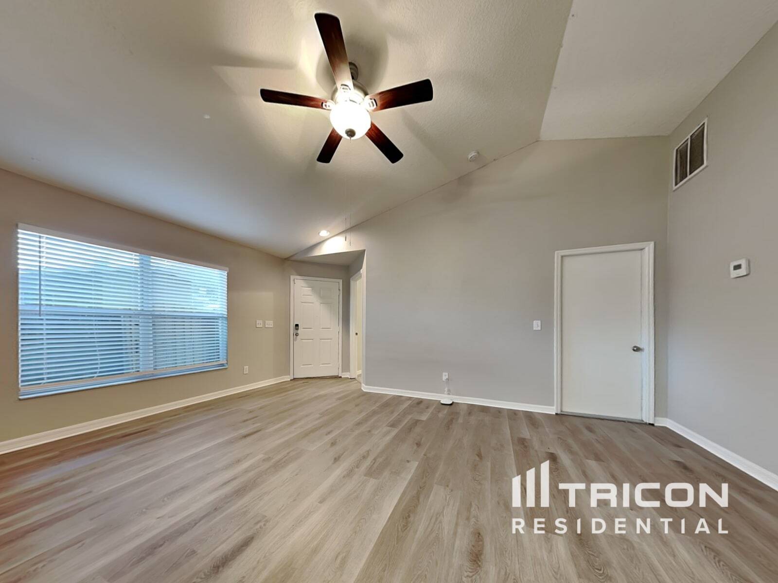 Building Photo - 11101 Robin Lake Ct
