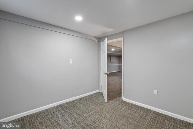 Building Photo - 10802 Blossom Ln