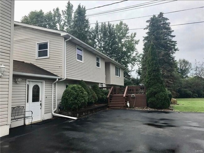 Building Photo - 7776 Thompson Rd