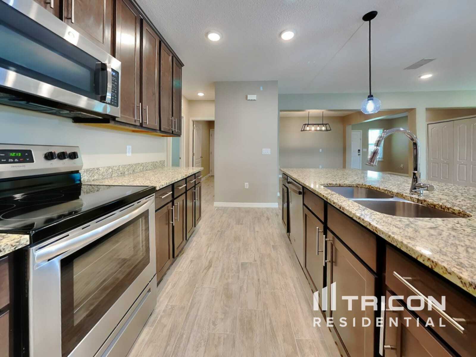Building Photo - 500 Pinecrest Loop