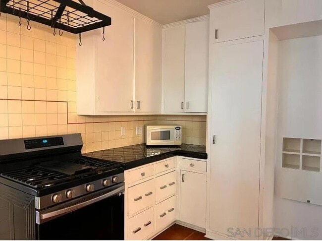 Building Photo - 3311 Xenophon St