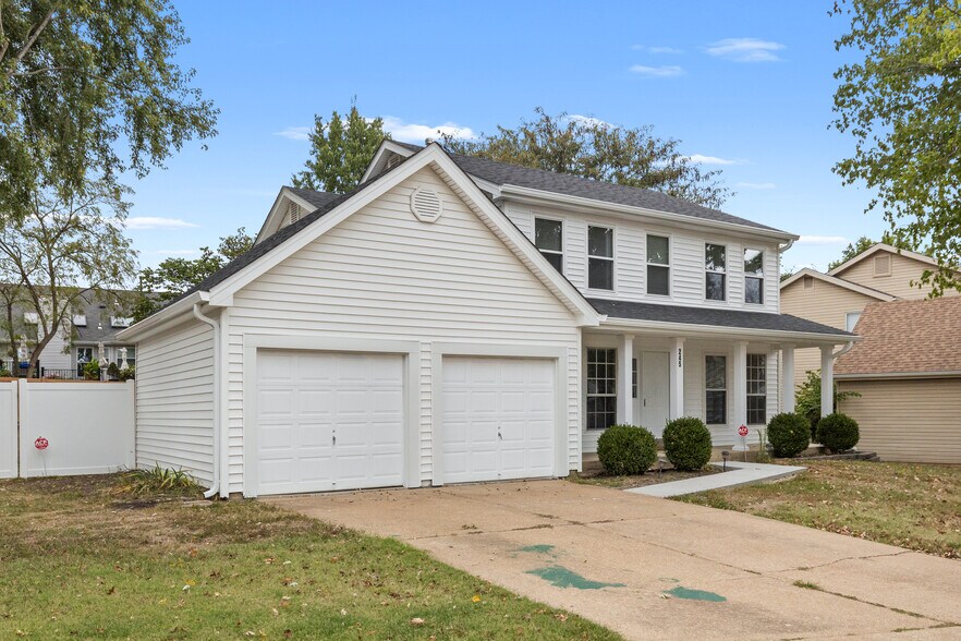 Building Photo - 245 Westridge Parc Ln