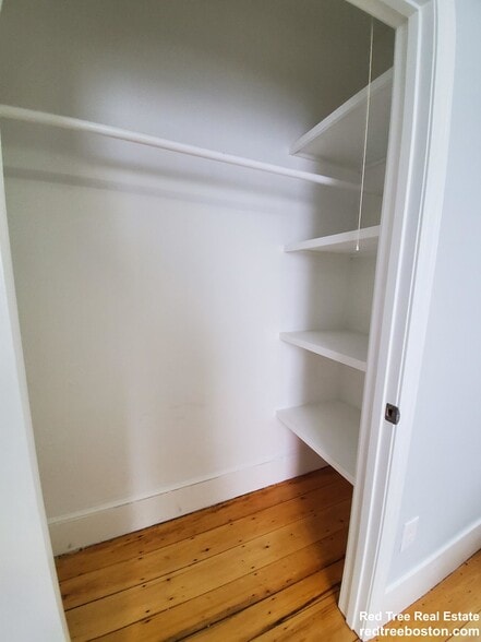 Building Photo - 25 Kensington Ave