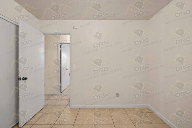 Building Photo - 3524 Hallsboro Ct