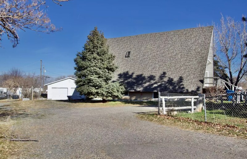 Building Photo - 340 W Main St