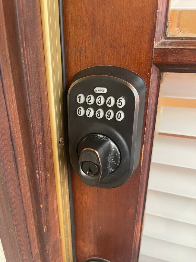 Keypad lock for your security and convenience - 408 17th St