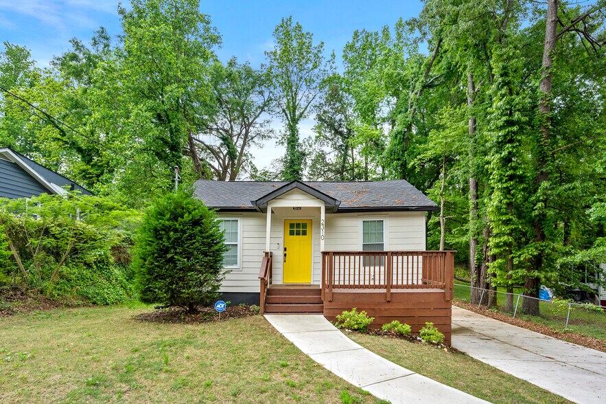 Main House - 2310 Tiger Flowers Dr NW