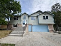 Building Photo - 2905 High Park Dr