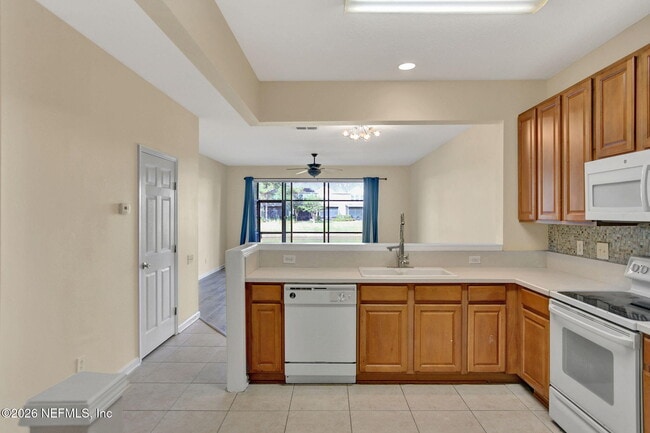 Building Photo - 7518 Red Crane Ln
