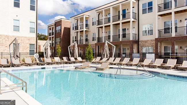 Building Photo - 300 Prominence Point Pkwy