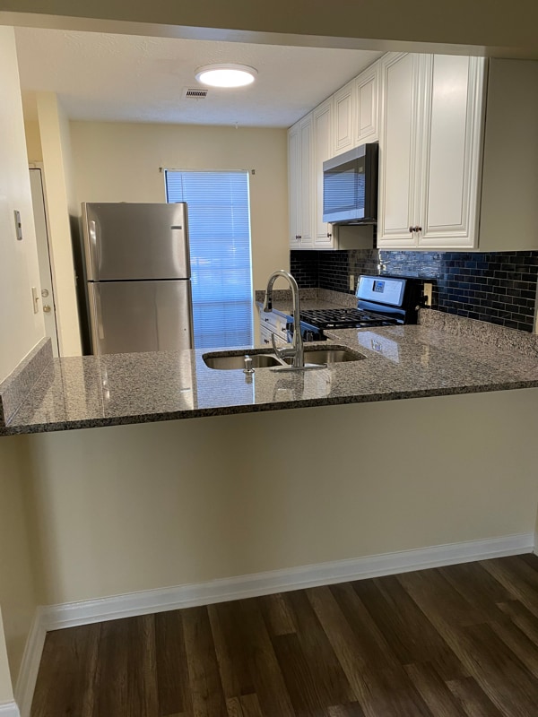 Building Photo - 1597 Springleaf Point SE