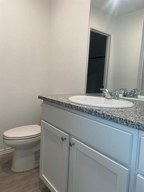 Building Photo - 7102 Satellite Wy